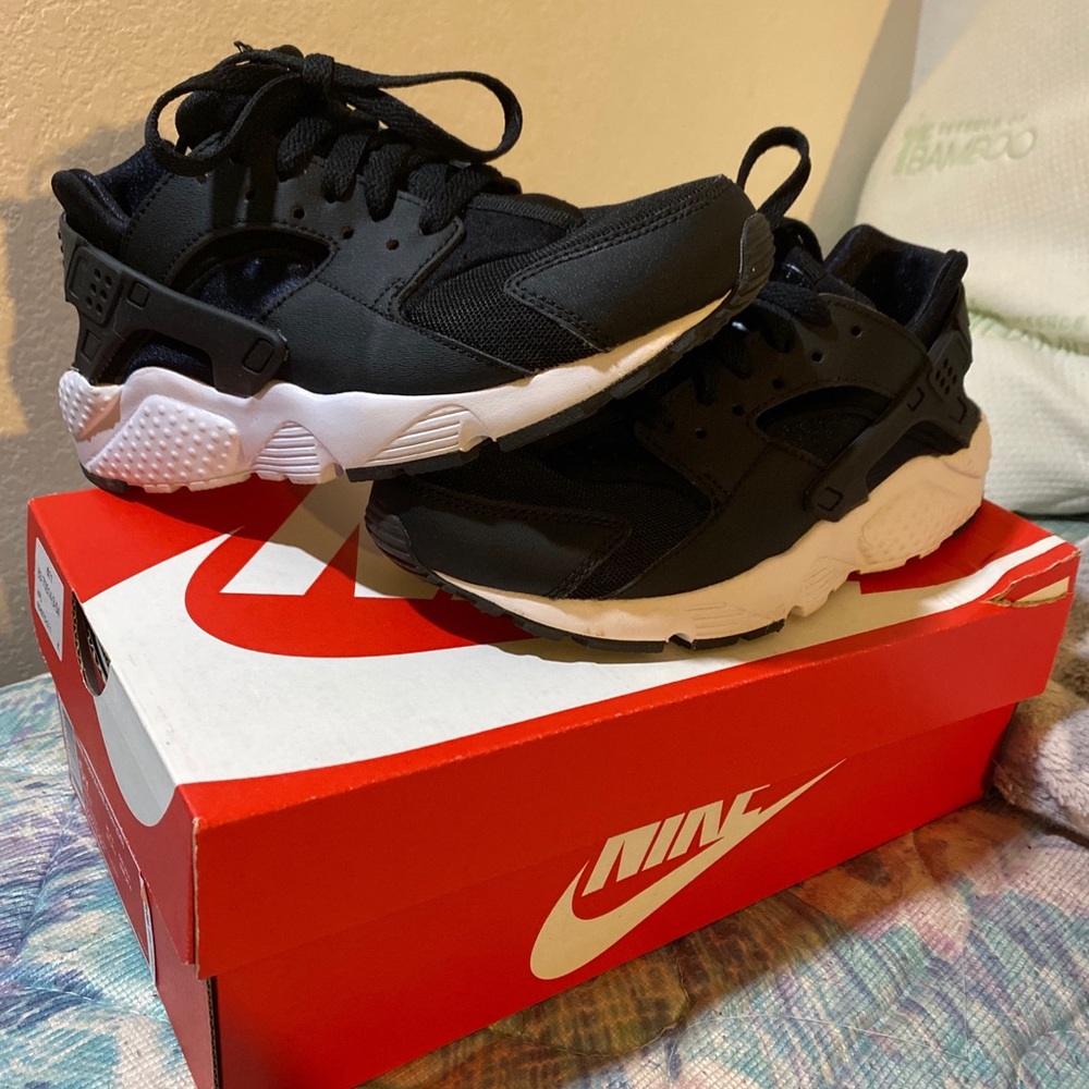 Nike Huarache Run Shoes